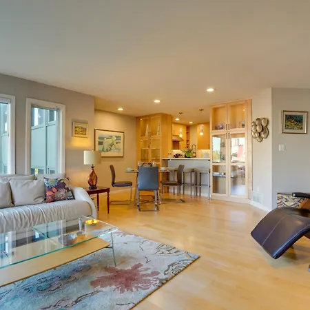 Modern Anchorage Condo - Half-Mi To Downtown!